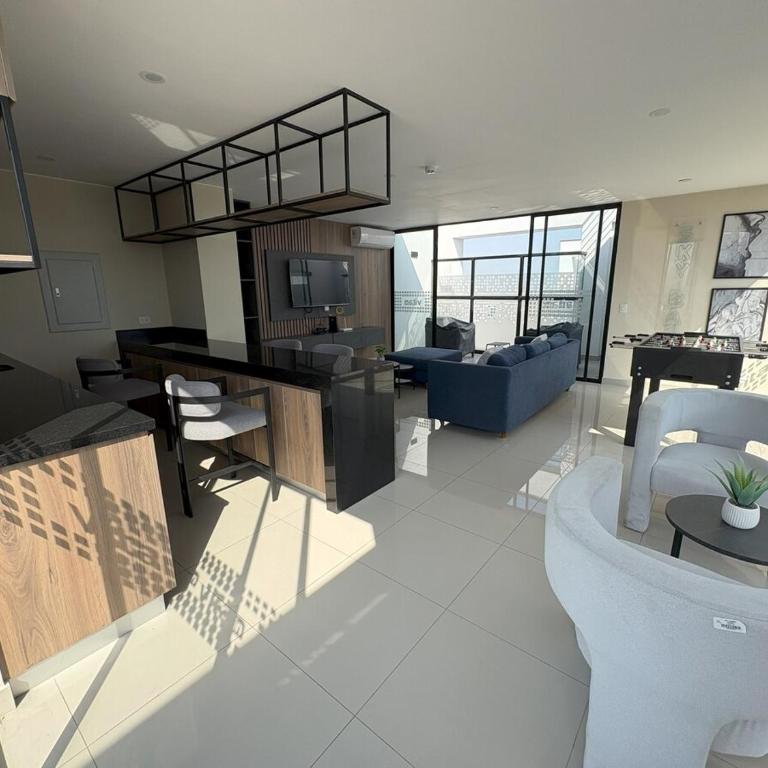 Brand New Modern Family Apartment Near Miraflores with Free Parking - Apartamento - 45