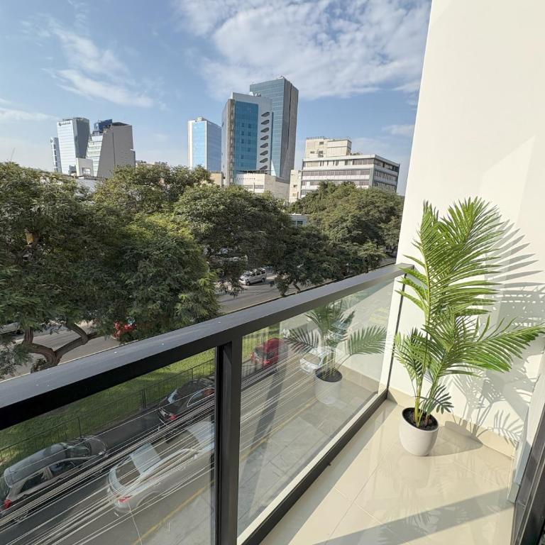 Brand New Modern Family Apartment Near Miraflores with Free Parking - Apartamento - 56