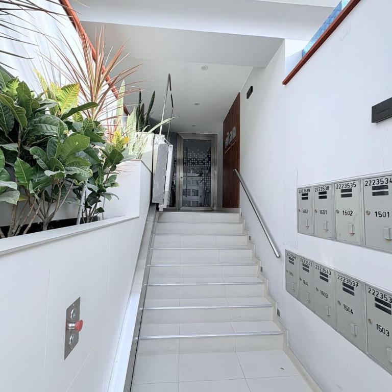Brand New Modern Family Apartment Near Miraflores with Free Parking - Apartamento - 61