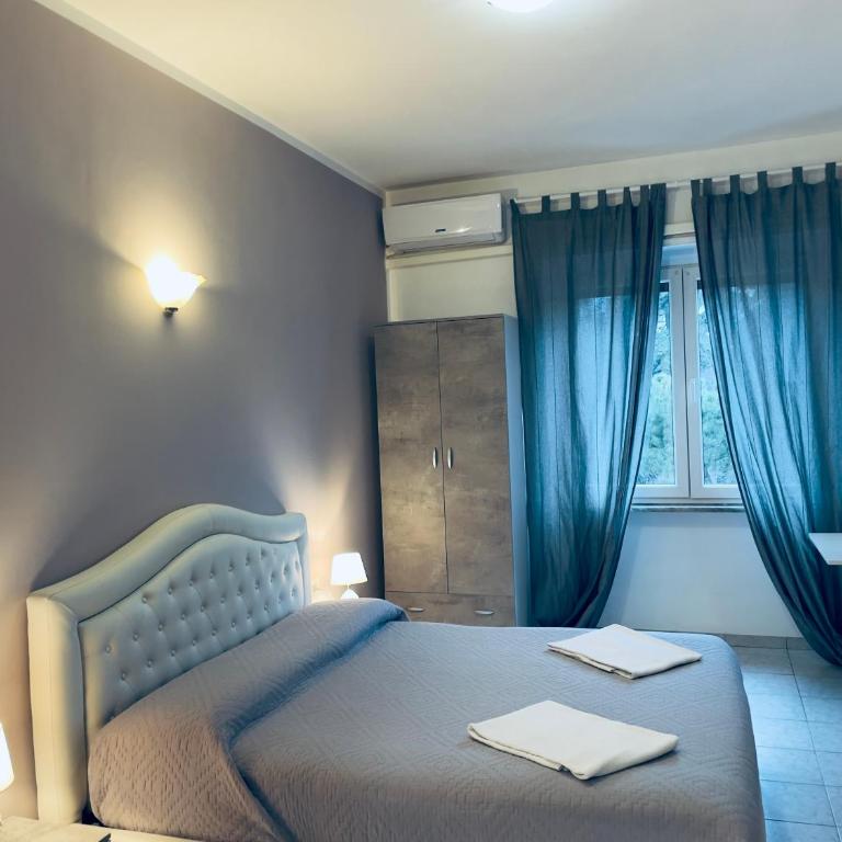 Rome Winners Home Guesthouse - Camera Matrimoniale con Bagno Privato Esterno - 2