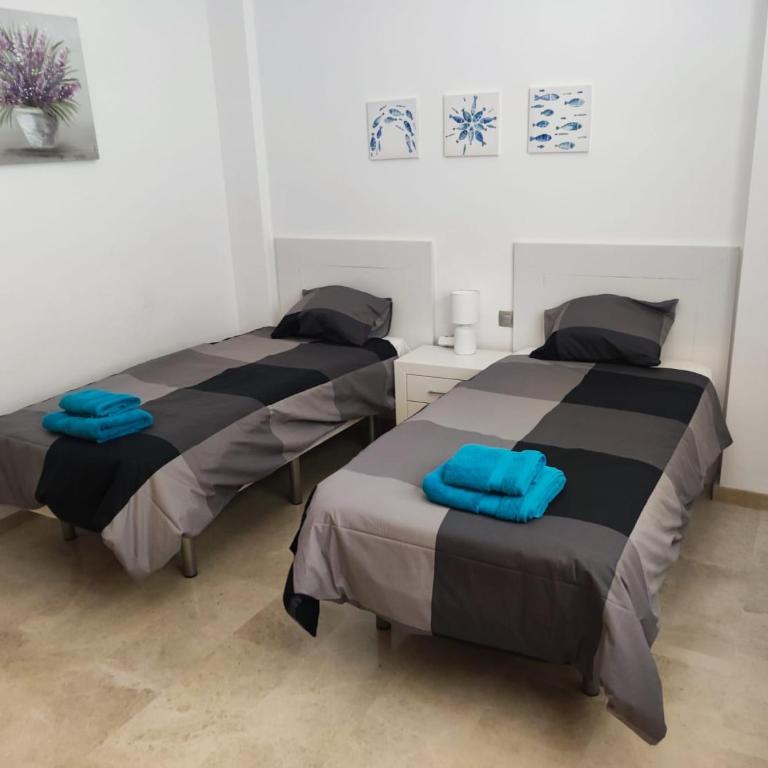 Luxury Townhouse in Puerto de Santiago, with WIFI, AC, Pool - Two-Bedroom Apartment - 33