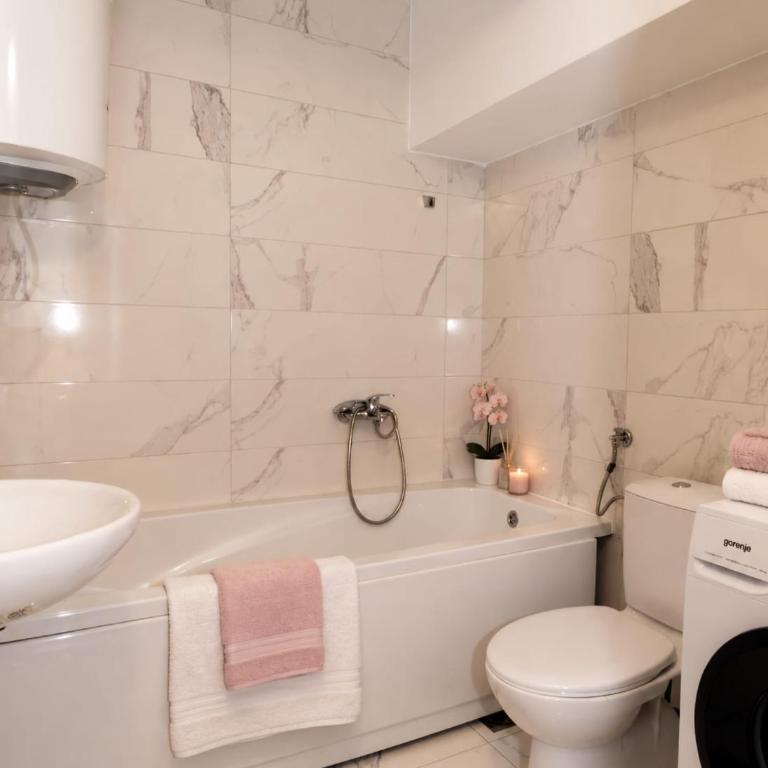 BW City Lights LUX Retreat - Apartment mit 2 Schlafzimmern - 17