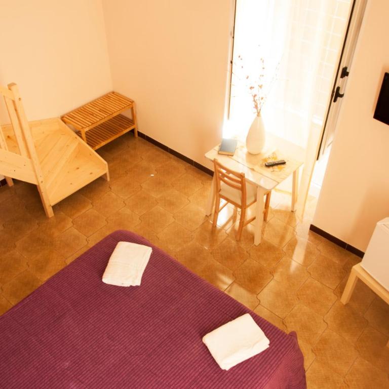Palazzo Paladini Rooms Lecce - Camera Matrimoniale Familiare - 6