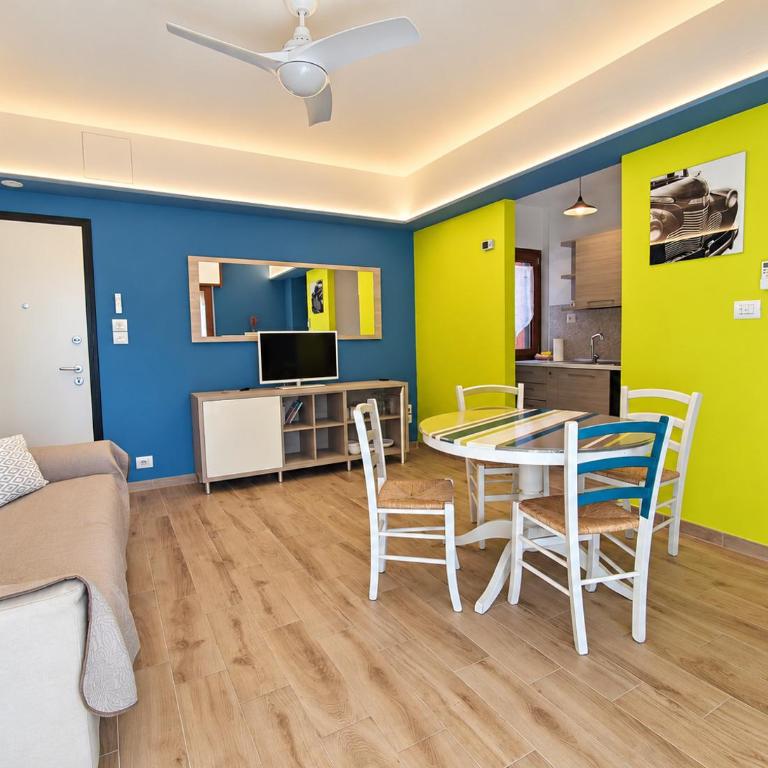 BookingPeschiera del Garda - Appartamento con 2 Camere da Letto e Balcone - 6
