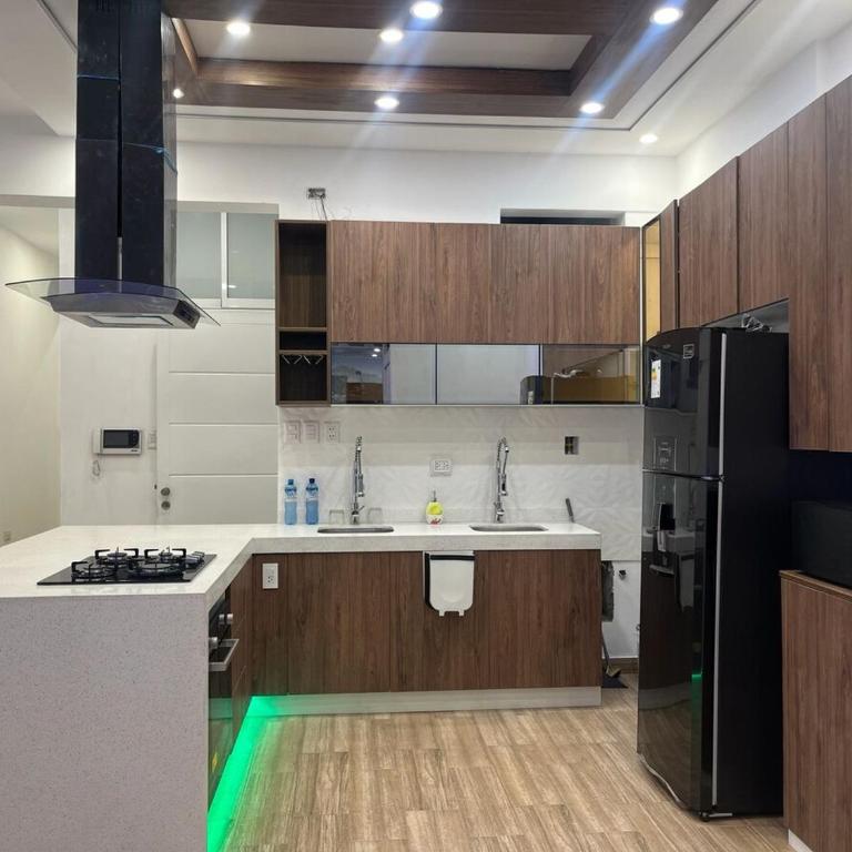 Apto de Lujo Jacuzzi Parque de las Aguas - Apartamento Deluxe de 2 dormitorios con balcón - 26