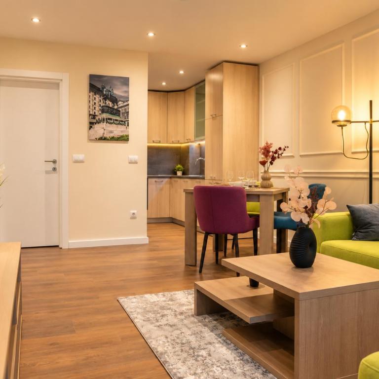 Apart Hotel Maksimum - Suite Deluxe - 2