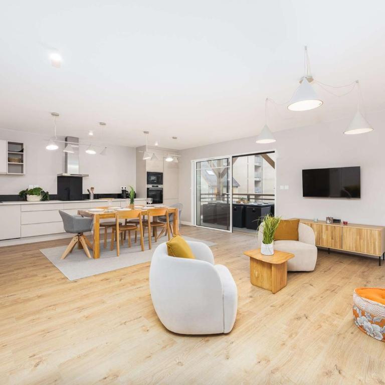 Duplex exceptionnel au cœur de Saint-Lary - 9 pers. - Appartamento con 3 Camere da Letto - 5