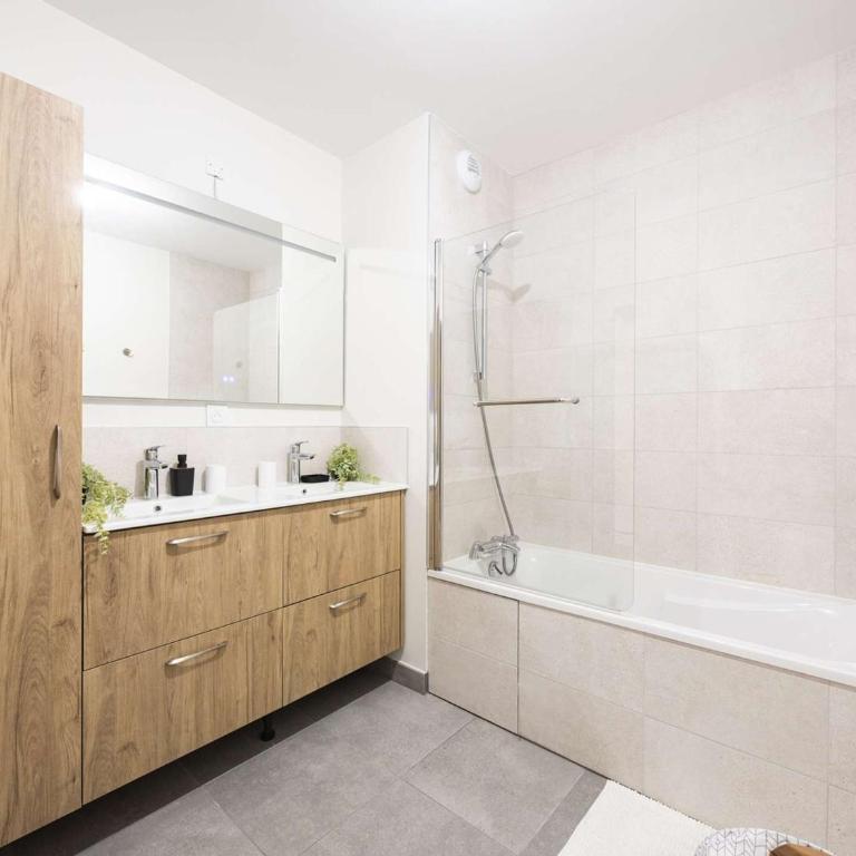 Duplex exceptionnel au cœur de Saint-Lary - 9 pers. - Appartamento con 3 Camere da Letto - 10
