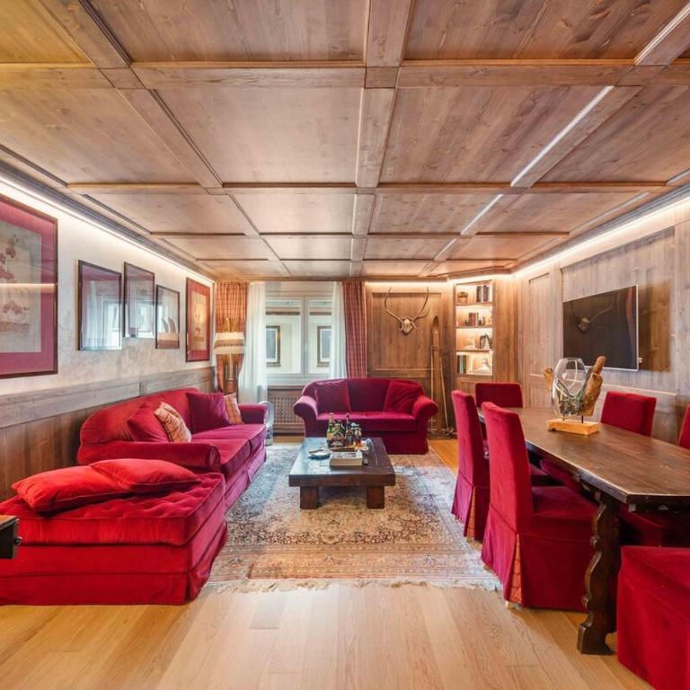 St Moritz Square 2 bedr Alpin Elegance - Apartment - 4
