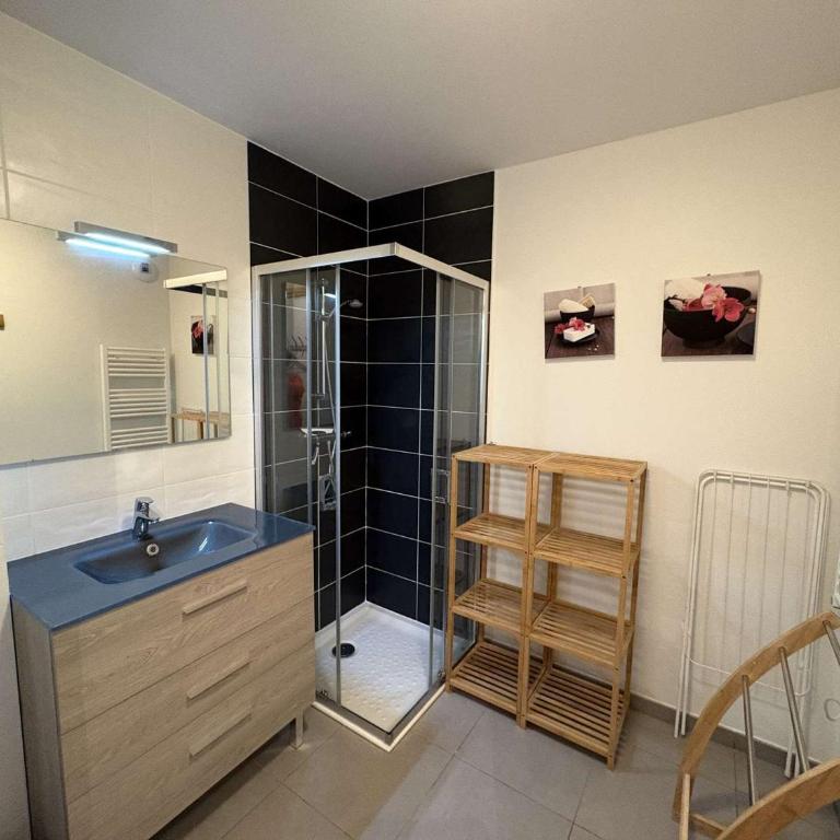 Appartement balcon sud, vue montagnes - 6 pers. - Appartement 2 Chambres - 8