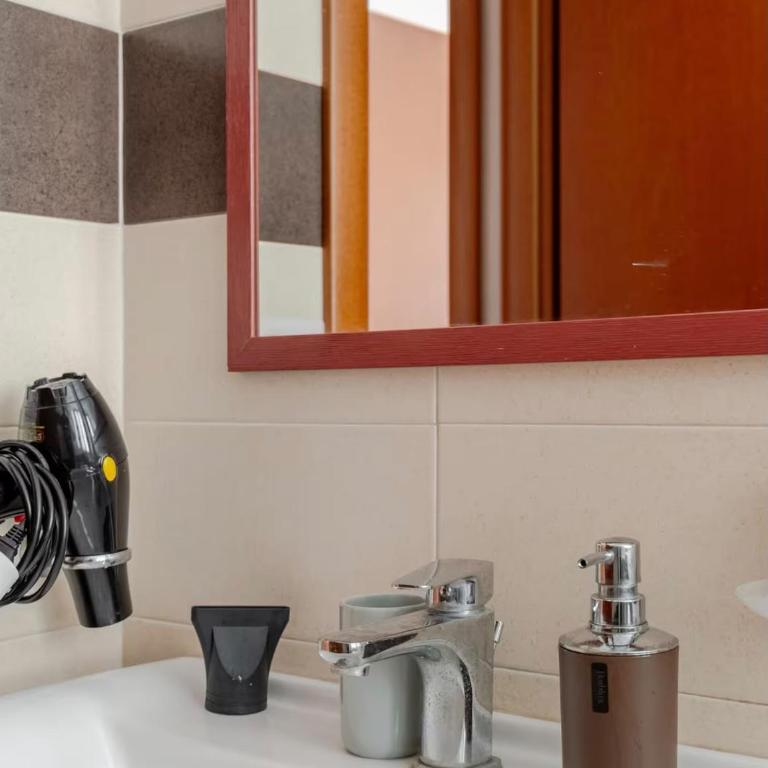 La Fenice Centrale - Two-Bedroom Apartment - 10