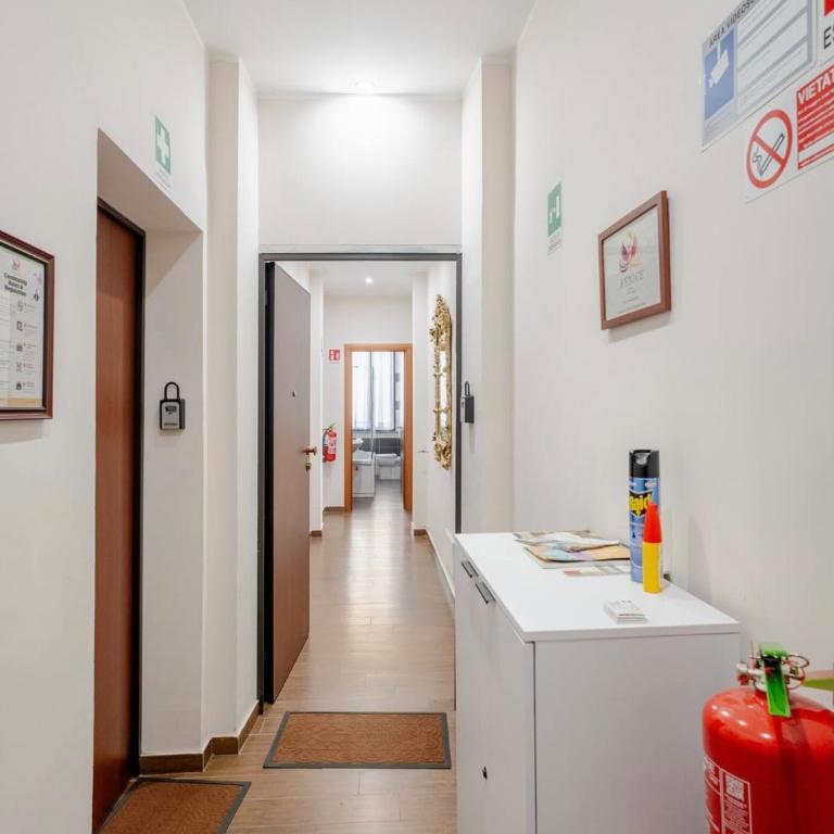 La Fenice Centrale - Two-Bedroom Apartment - 20