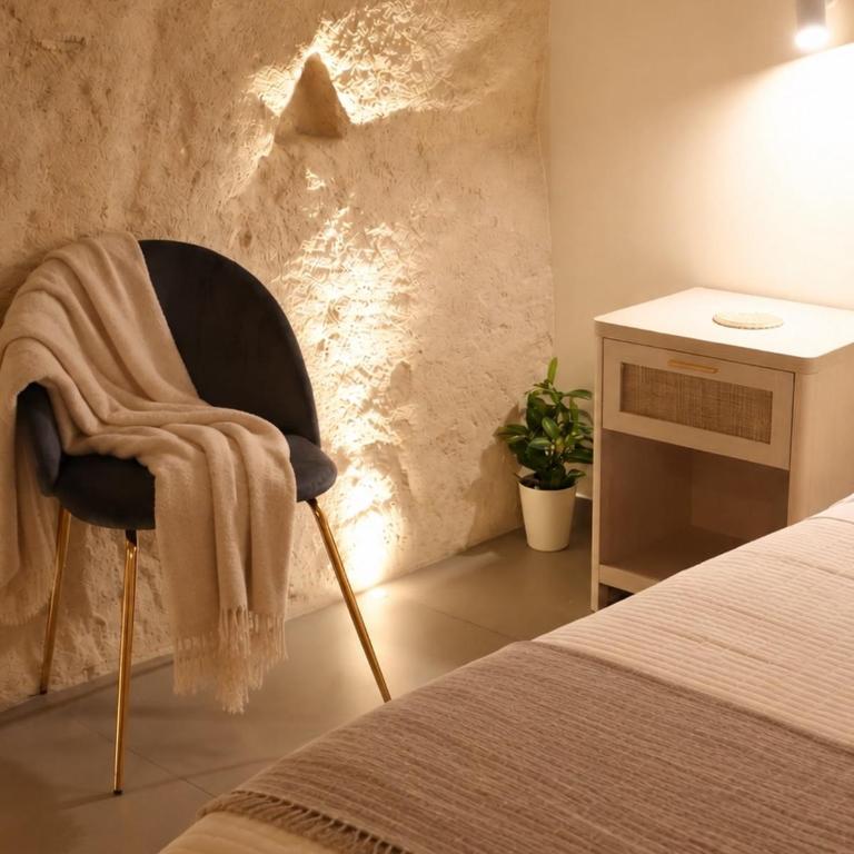 Eterna - Boutique Rooms - Camera Tripla Luxury - 2