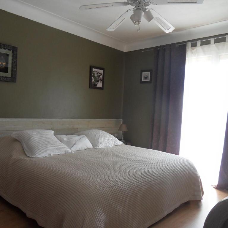 Chambres d'Hôtes de la Grone - Chambre Double avec Balcon - 6