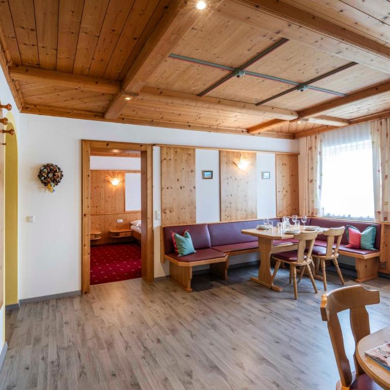 Hotel Pension Palfengut - Apartamento de 1 dormitorio con vistas al jardín - 1