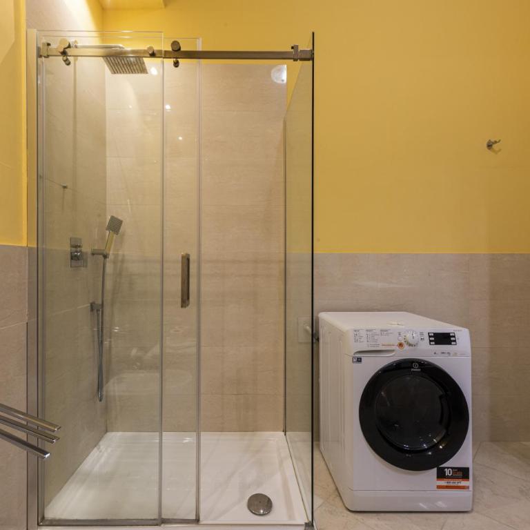 Sunflower Suite by MMega - Appartamento con 1 Camera da Letto - 15