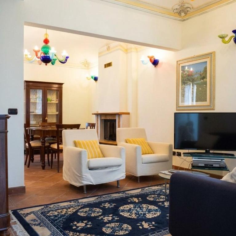 Mazzini 16 - Three-Bedroom Apartment - 1