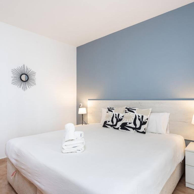ALMA LIBRE Mar y piscina - One-Bedroom Apartment with Terrace - 12
