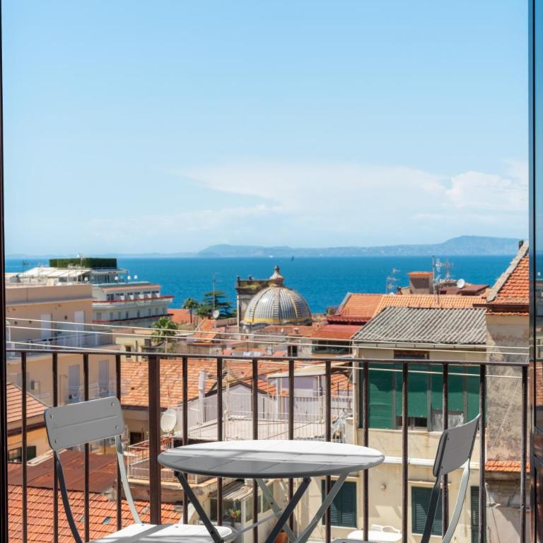 Sorrento Skyline 3BR Apartment Seaview Terrace - Appartamento con 3 Camere da Letto - 8