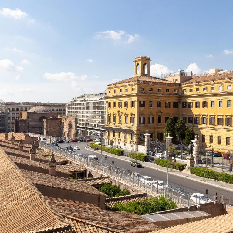 Amazing Via Volturno - Appartamento con 1 Camera da Letto - 35