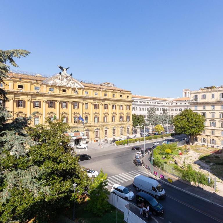 Amazing Via Volturno - Appartamento con 1 Camera da Letto - 29