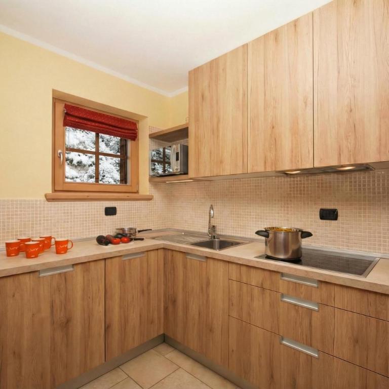 Sponda Ski in- Ski out 50m - Happy Rentals - Apartment mit Balkon - 4