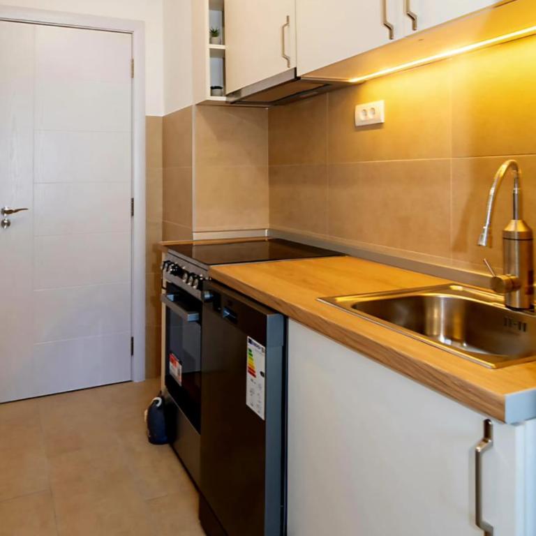 BW City Lights LUX Retreat - Apartment mit 2 Schlafzimmern - 14