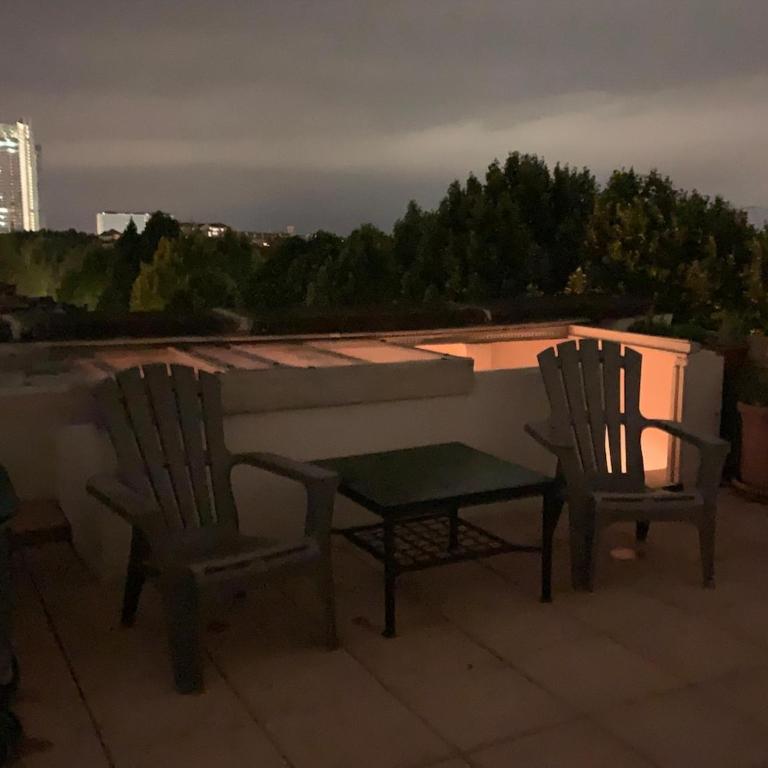 Studio with 360 panoramic terrace overlooking the city - Appartamento con 1 Camera da Letto - 7