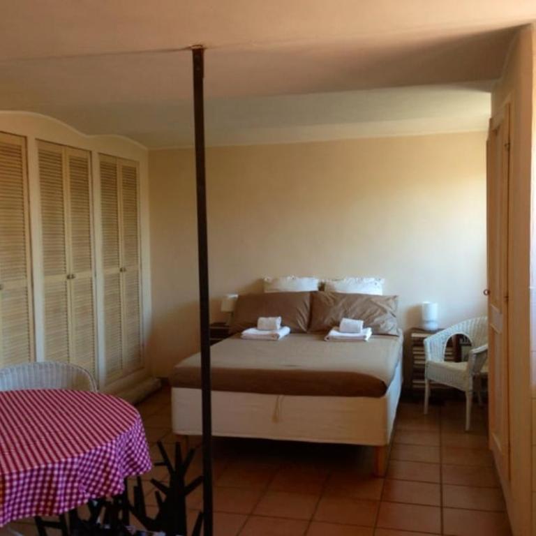 Studio with 360 panoramic terrace overlooking the city - Appartamento con 1 Camera da Letto - 11