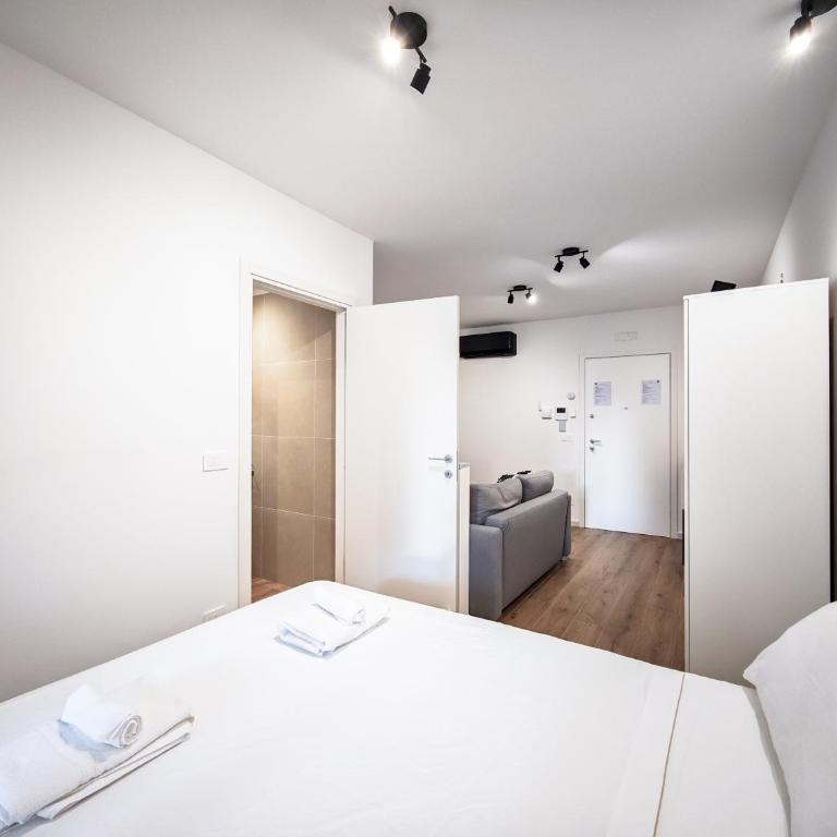 Sera House - Monolocale con Balcone - 8