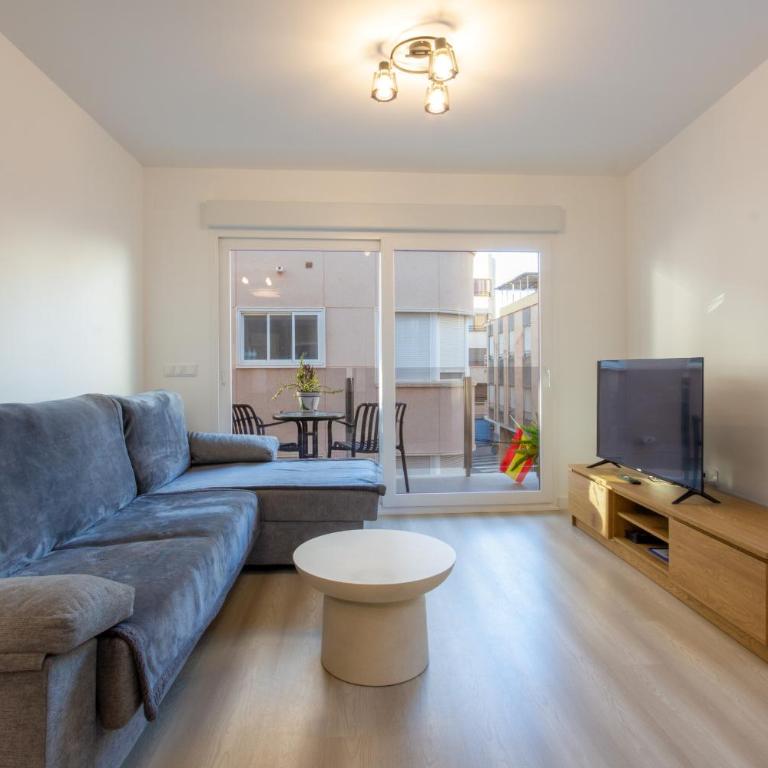 New and bright apartment 3 minutes from the beach - Apartment mit 2 Schlafzimmern - 6