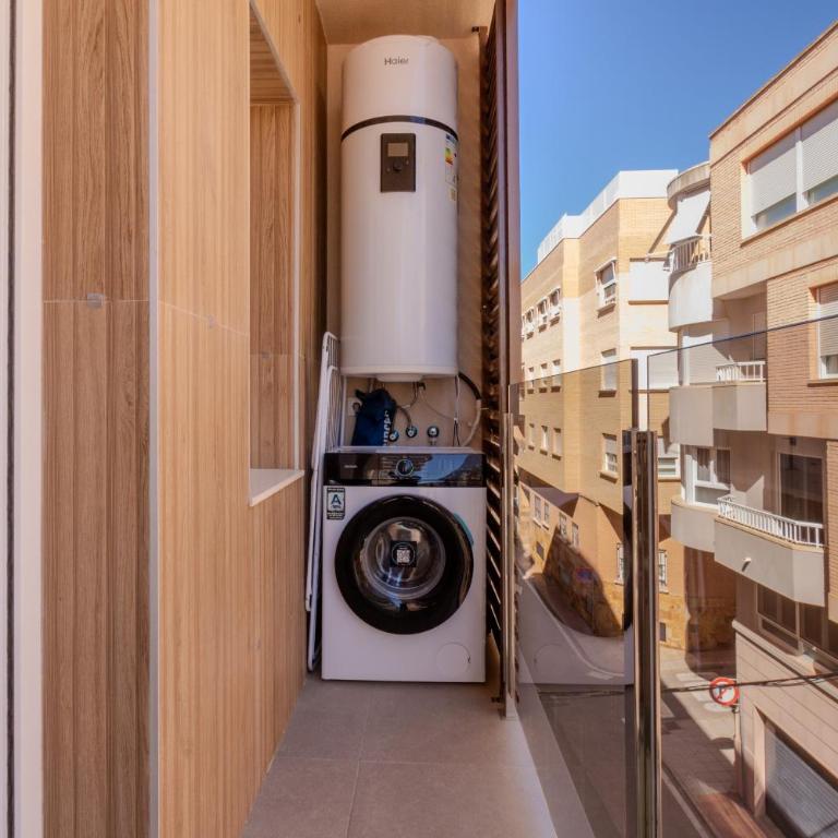 New and bright apartment 3 minutes from the beach - Apartment mit 2 Schlafzimmern - 17