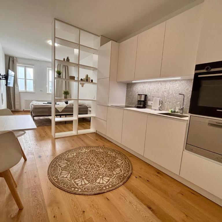 City Apartment Top 3 - Appartamento con 1 Camera da Letto - 1