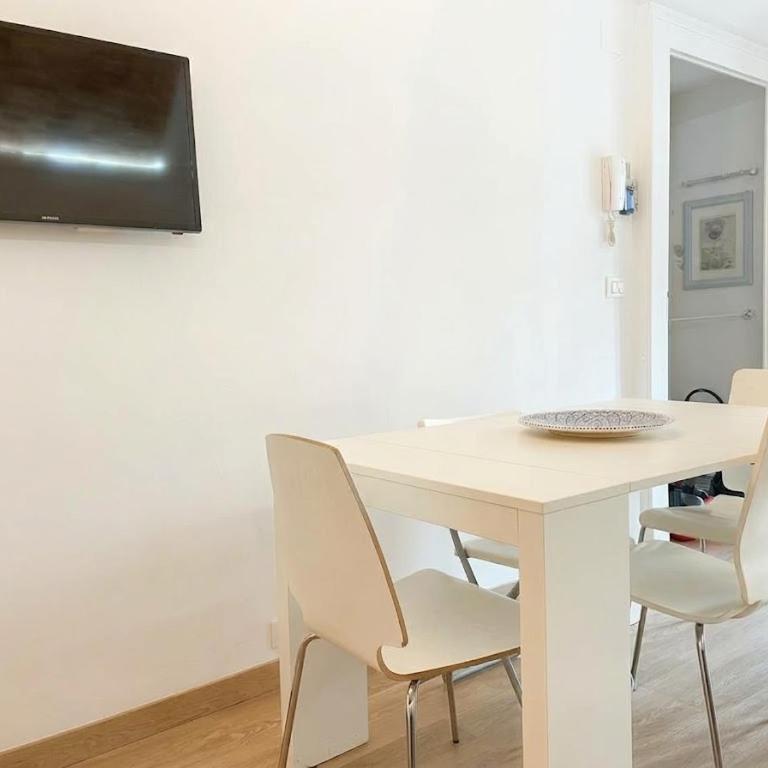 Sant Anselmo - Appartamento con Balcone - 5