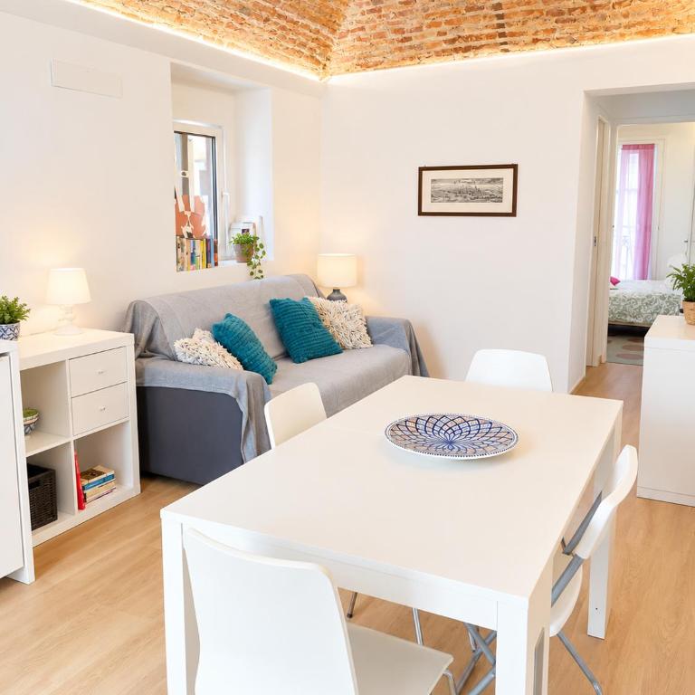 Sant Anselmo - Appartamento con Balcone - 3