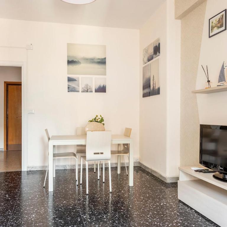 Alfa House - Appartamento con 2 Camere da Letto - 9