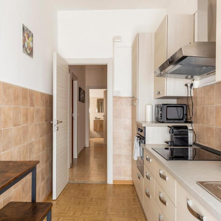 Alfa House - Appartamento con 2 Camere da Letto - 11