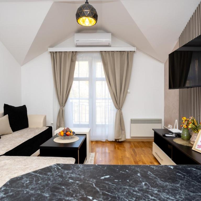 Apartman SMOKVA - Two-Bedroom Apartment - 21