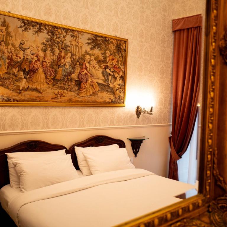 Carafa di Maddaloni Residenza di Charme - Double or Twin Room with Extra Bed - 1