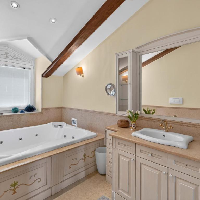 AMORE RENTALS- Villa Imma - Villa - 95