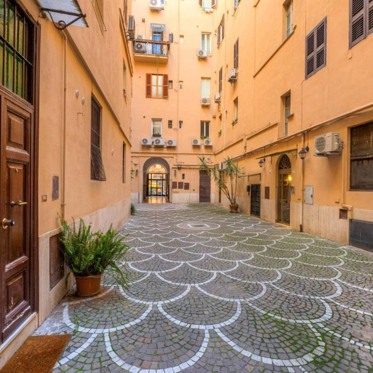 Saint Peter's Basilica Square 5 Min Walk Quiet 2BDR - Two-Bedroom Apartment - 31