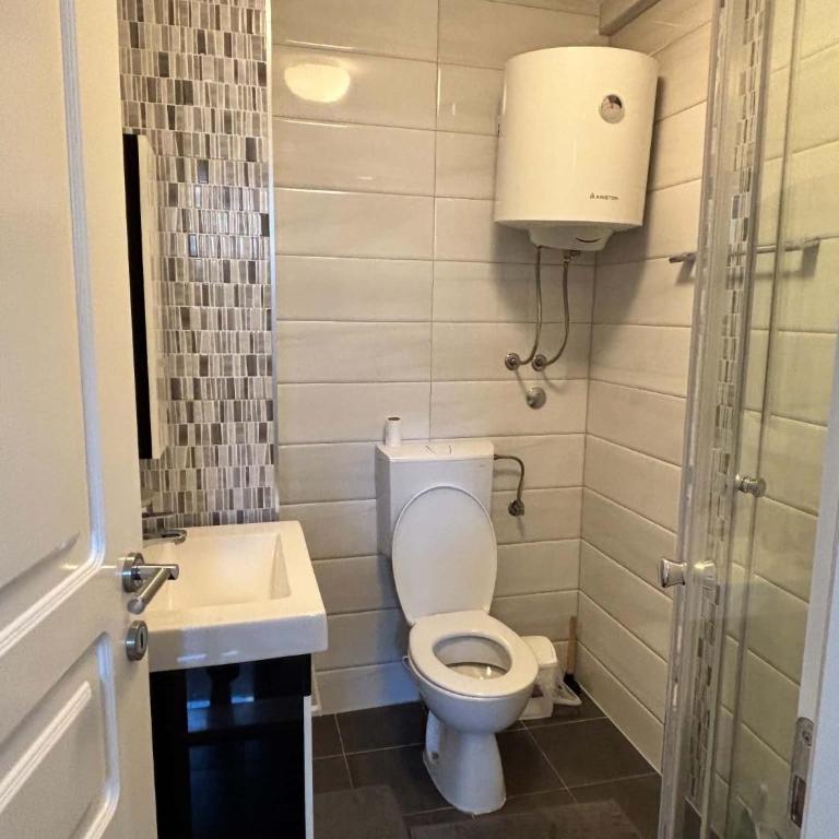 Main street apartment by E&A - Apartman sa 1 Spavaćom Sobom - 8