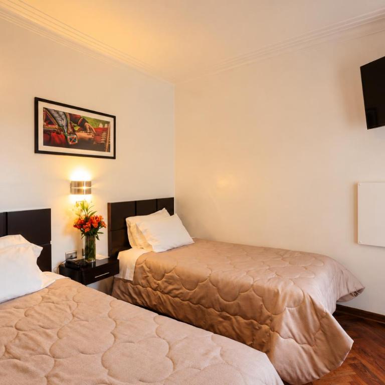 Hostal & Apartments El Triunfo - Twin Room - 6