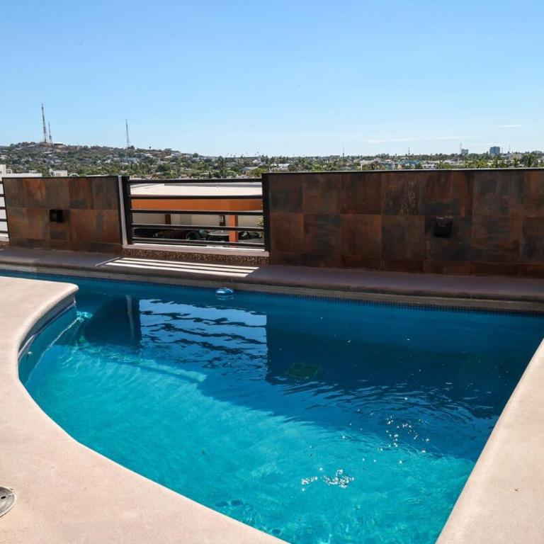 Oceanview 4BR Retreat steps from Malecon in La Paz - Casa - 56