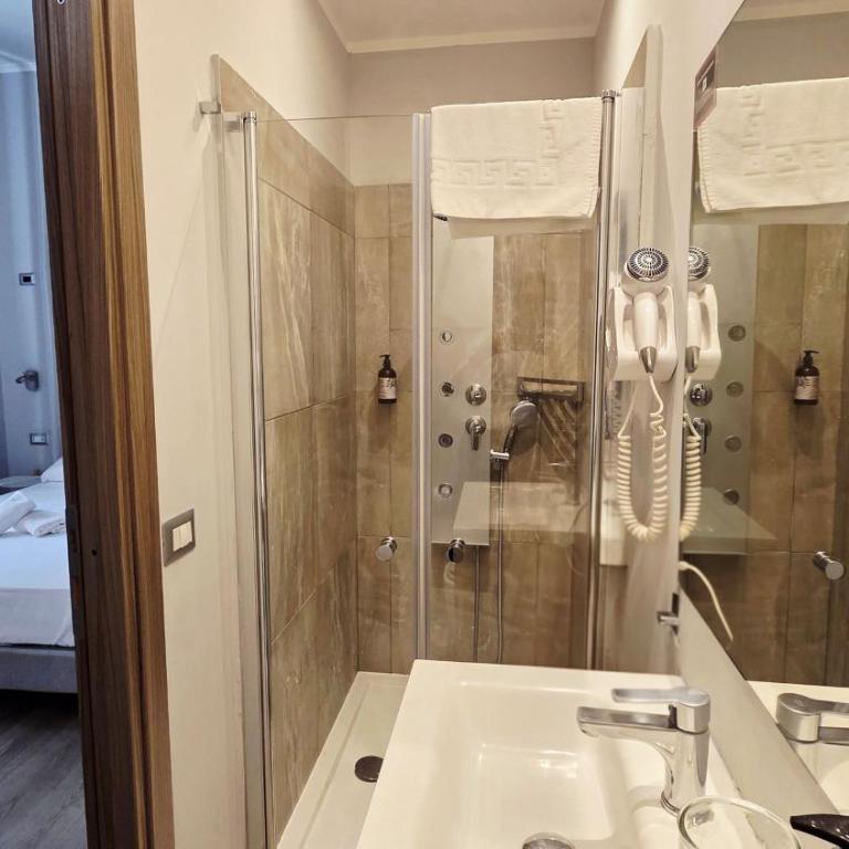 Design 18 Charming Rooms - Camera Matrimoniale - 2
