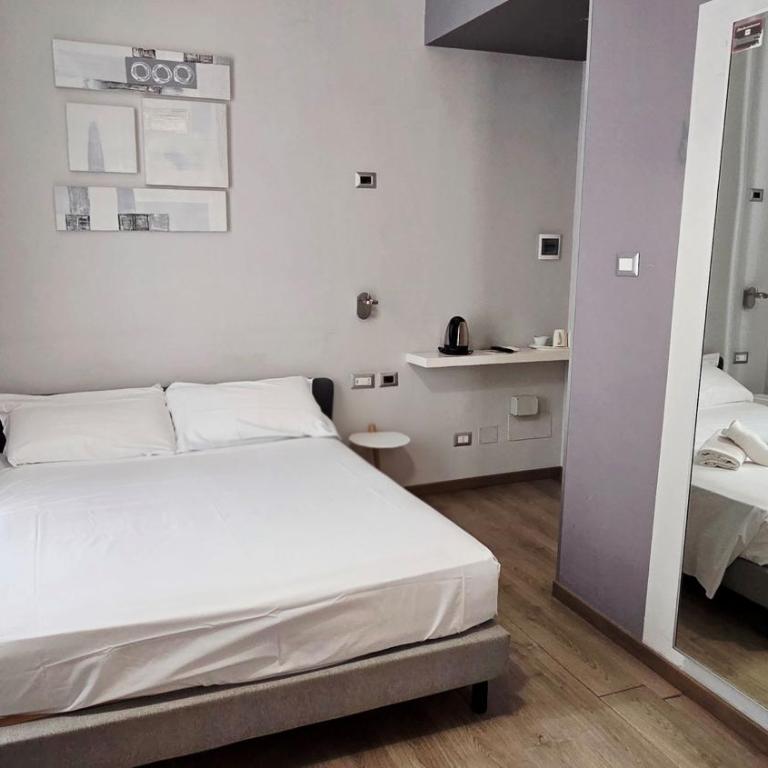 Design 18 Charming Rooms - Camera Matrimoniale - 3
