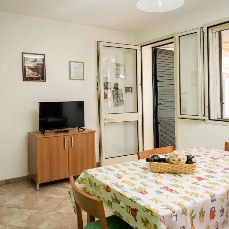 Salento Cecilia - Appartamento Deluxe con 2 Camere da Letto e Vista Giardino - 5