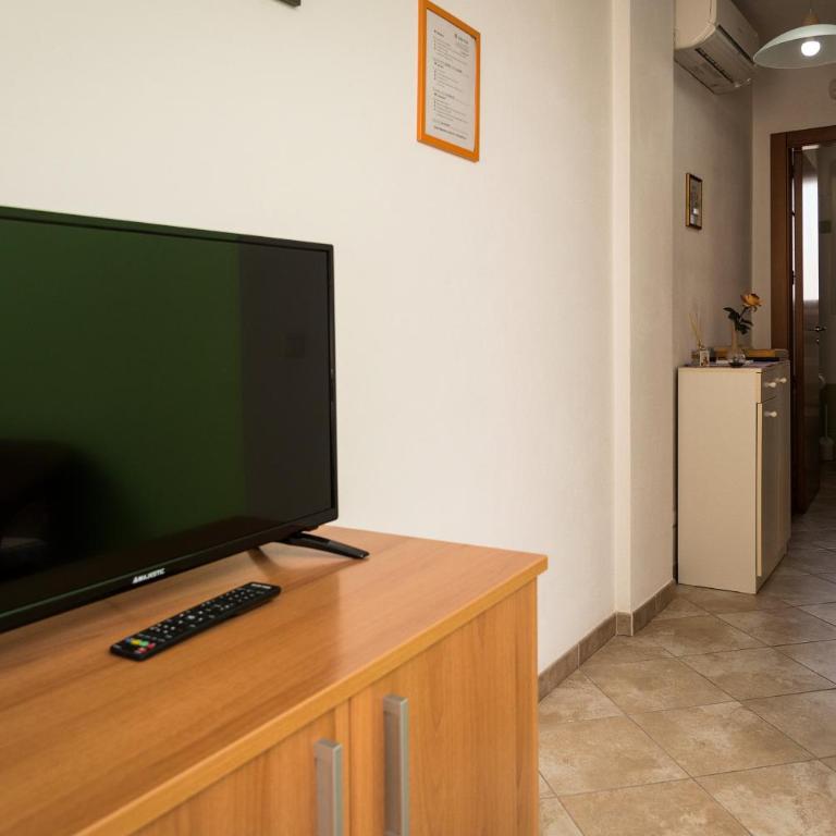 Salento Cecilia - Appartamento Deluxe con 2 Camere da Letto e Vista Giardino - 6