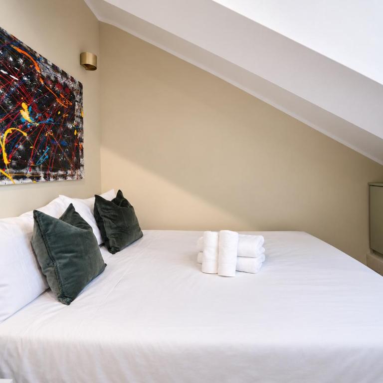 Saluzzo 1 - Monolocale mansardato ultimo piano - Appartamento con 1 Camera da Letto - 1