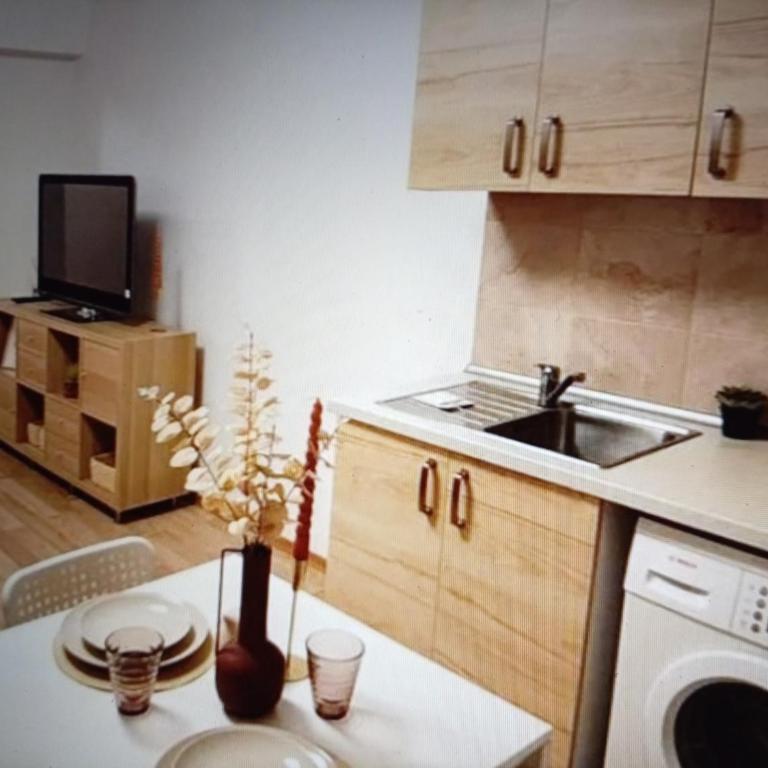 Incantevole Casa Vacanze per Momenti Indimenticabili in Famiglia - Ferienhaus - 1
